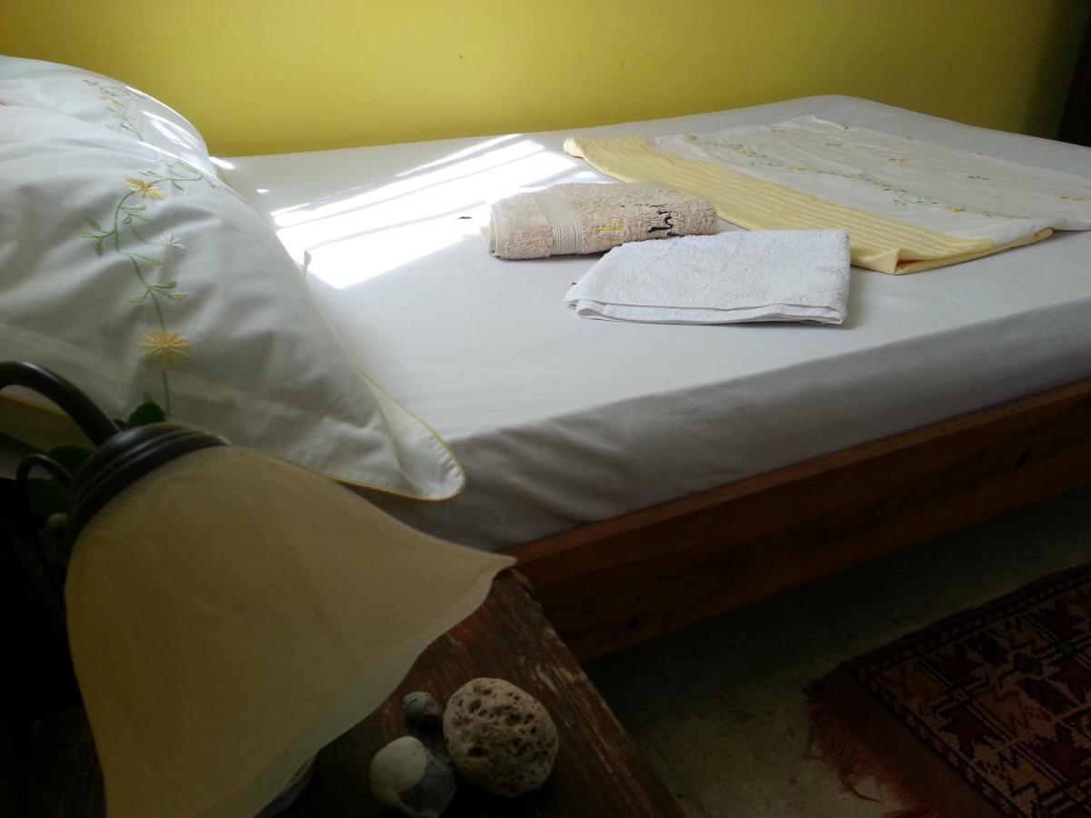 Ecer Pansiyon Kusadasi Bagian luar foto