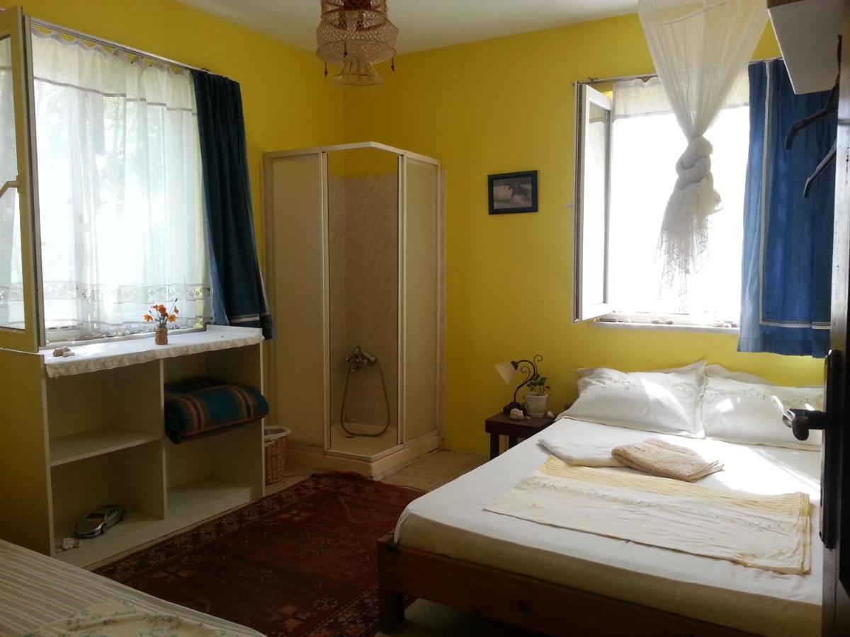Ecer Pansiyon Kusadasi Bagian luar foto