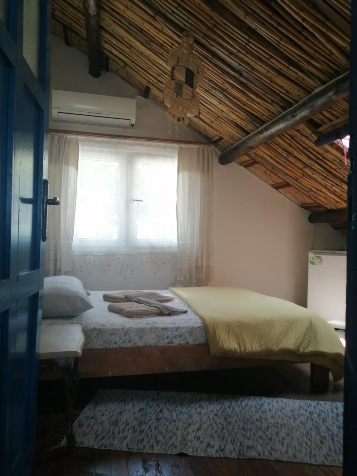 Ecer Pansiyon Kusadasi Bagian luar foto