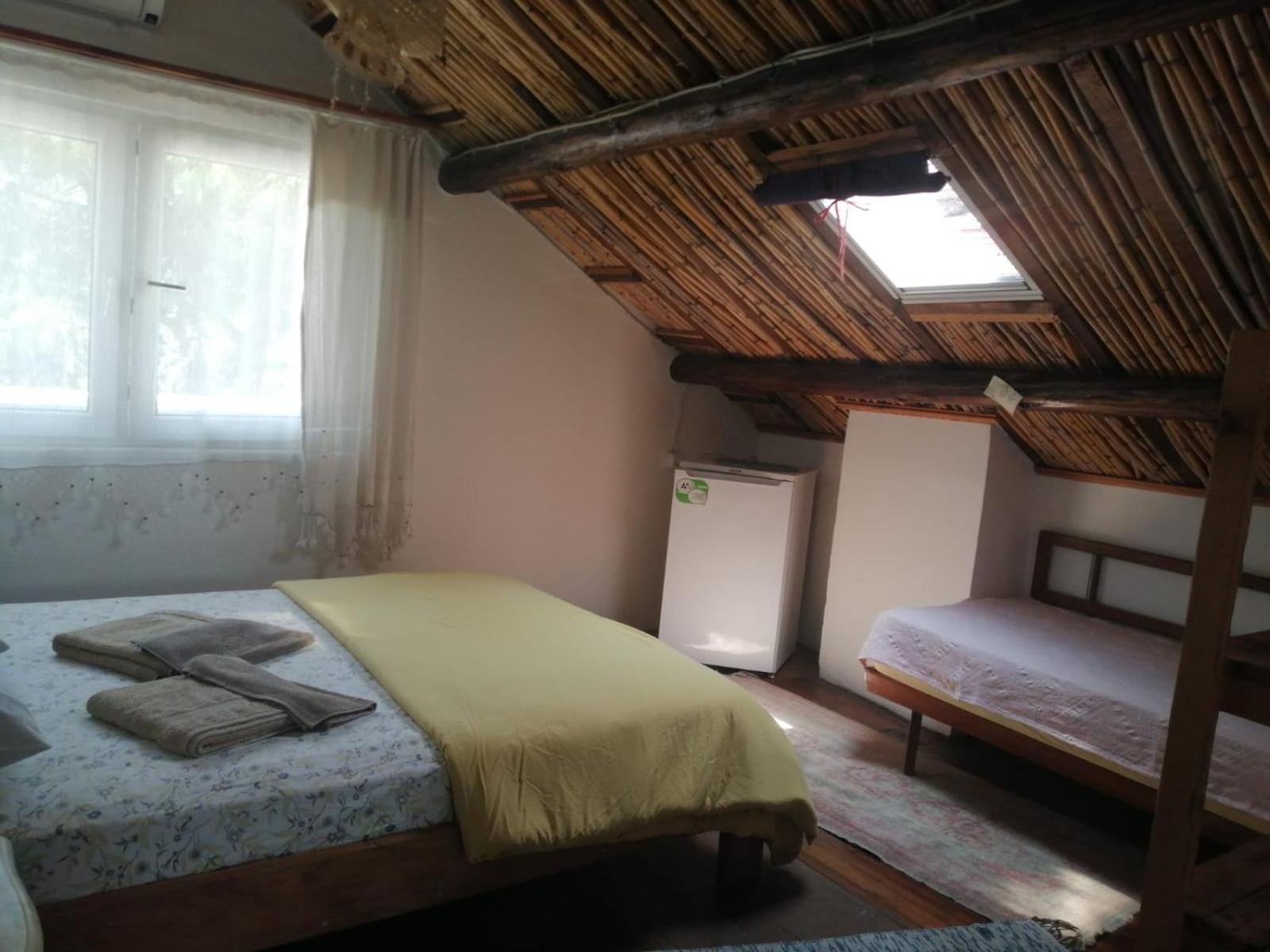 Ecer Pansiyon Kusadasi Bagian luar foto